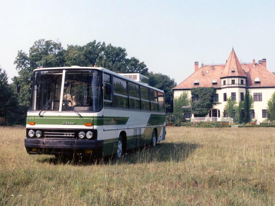  Ikarus 256.71 1984 года  (фото 2 из 2)